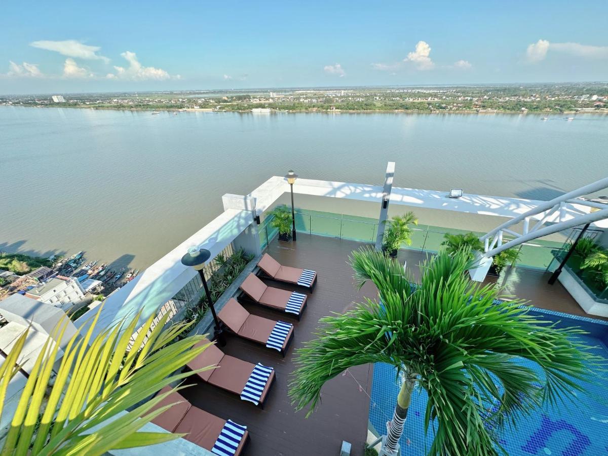 Infinity 28 Hotel And Residence Phnom Penh Exterior photo