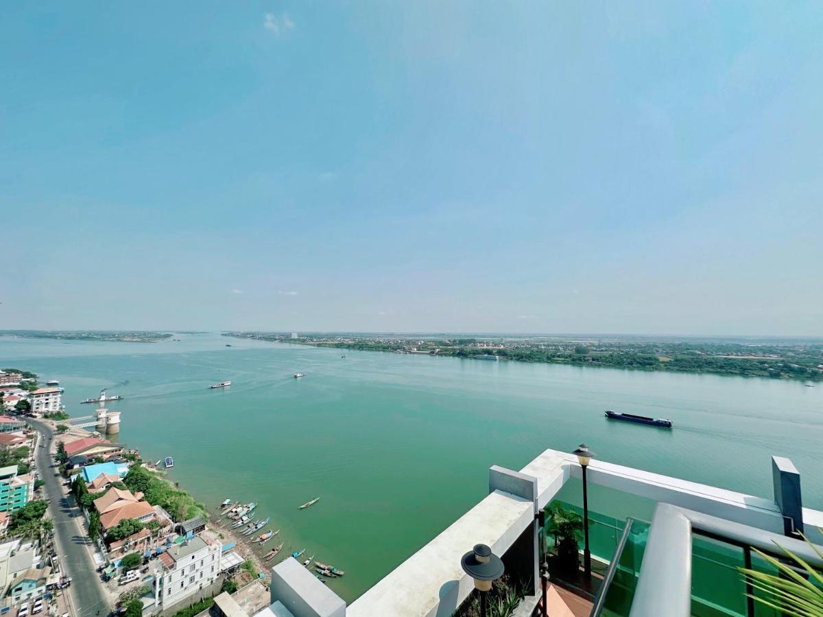 Infinity 28 Hotel And Residence Phnom Penh Exterior photo