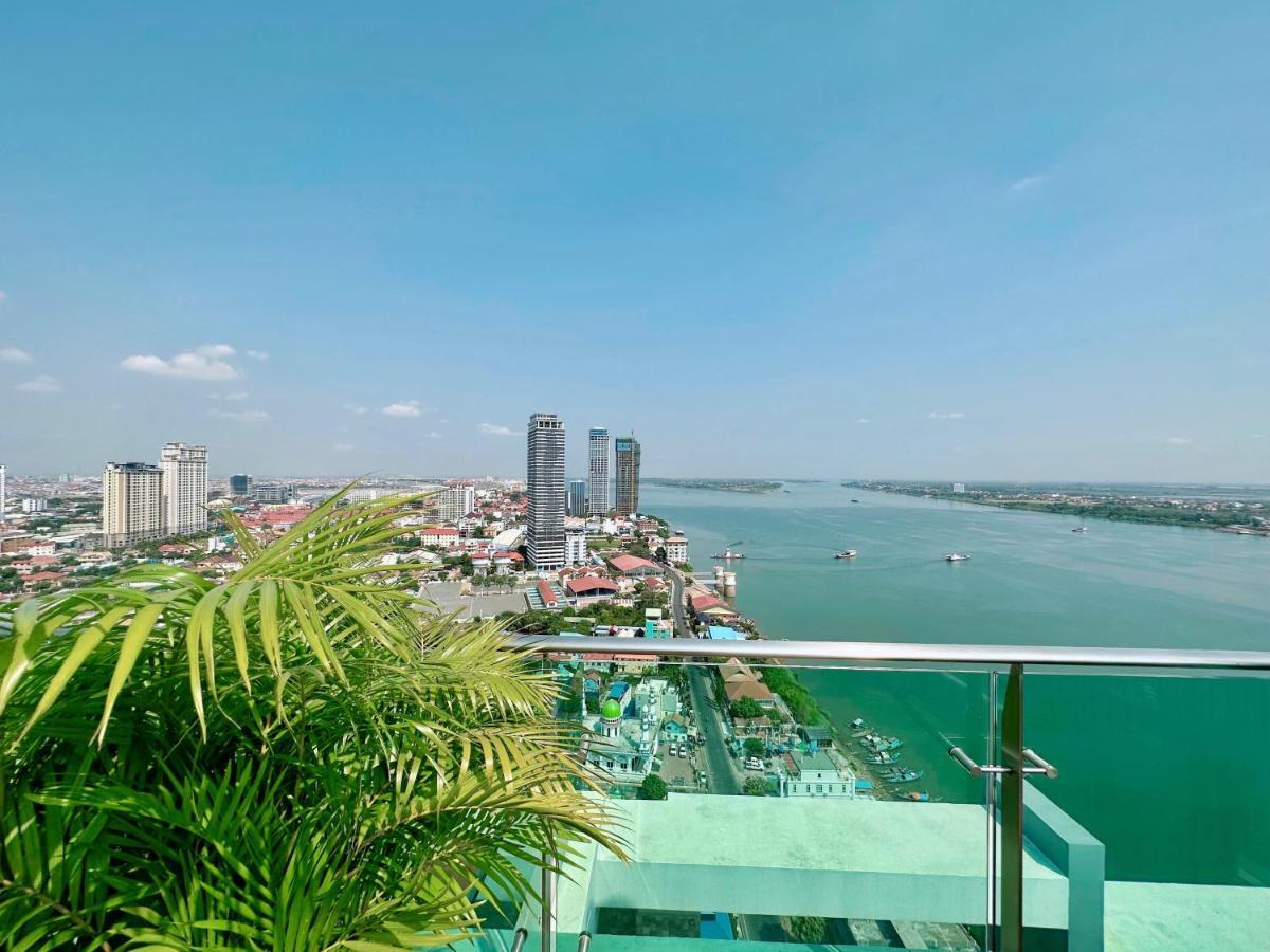 Infinity 28 Hotel And Residence Phnom Penh Exterior photo