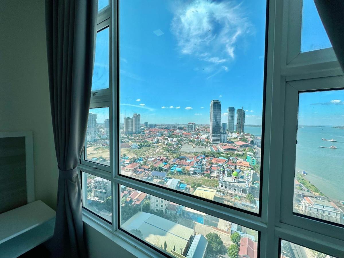 Infinity 28 Hotel And Residence Phnom Penh Exterior photo