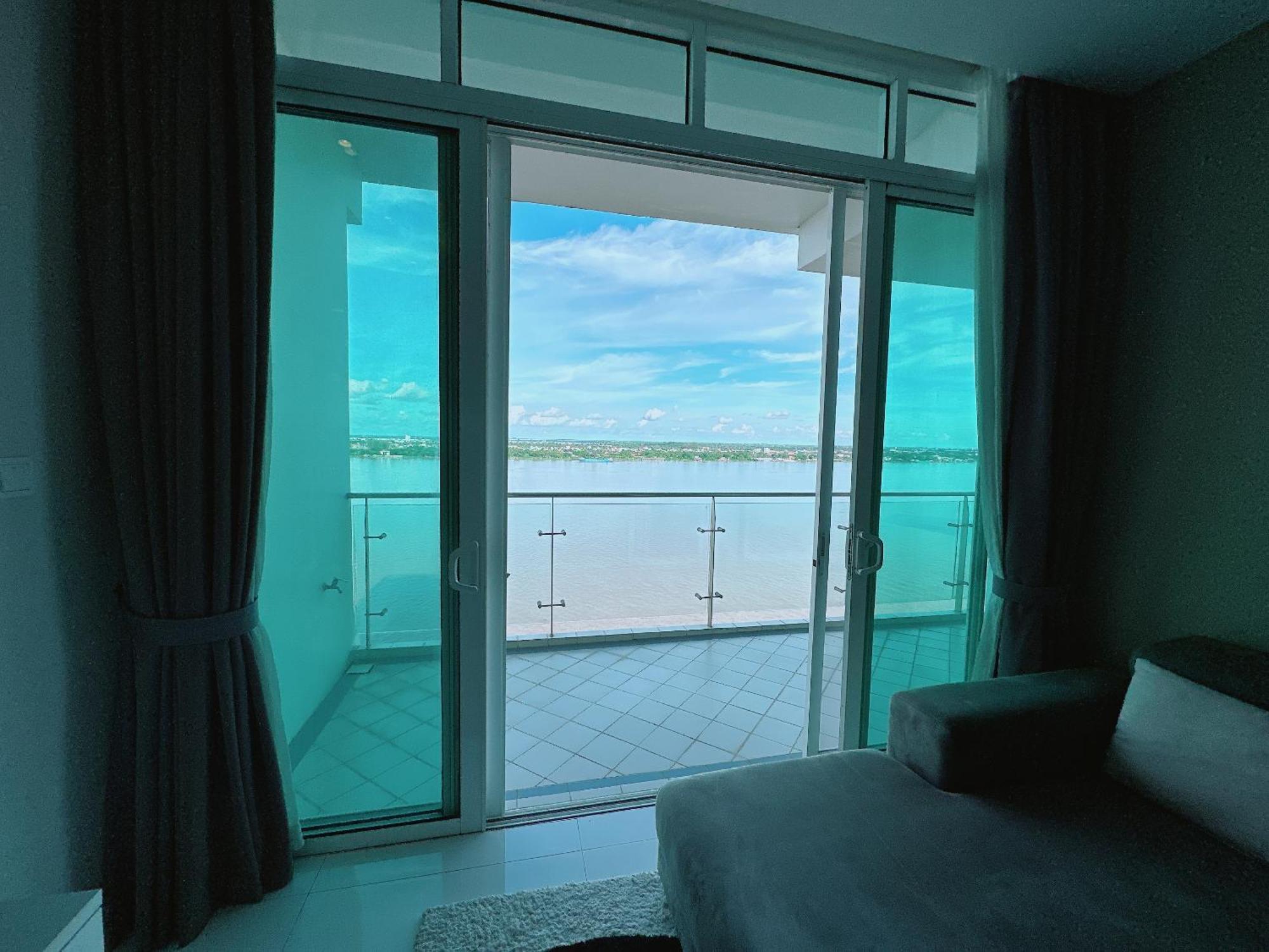 Infinity 28 Hotel And Residence Phnom Penh Exterior photo